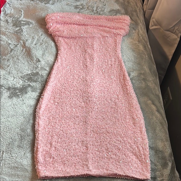 Elegant Pink Beaded Strapless Dress - Picture 1 of 1